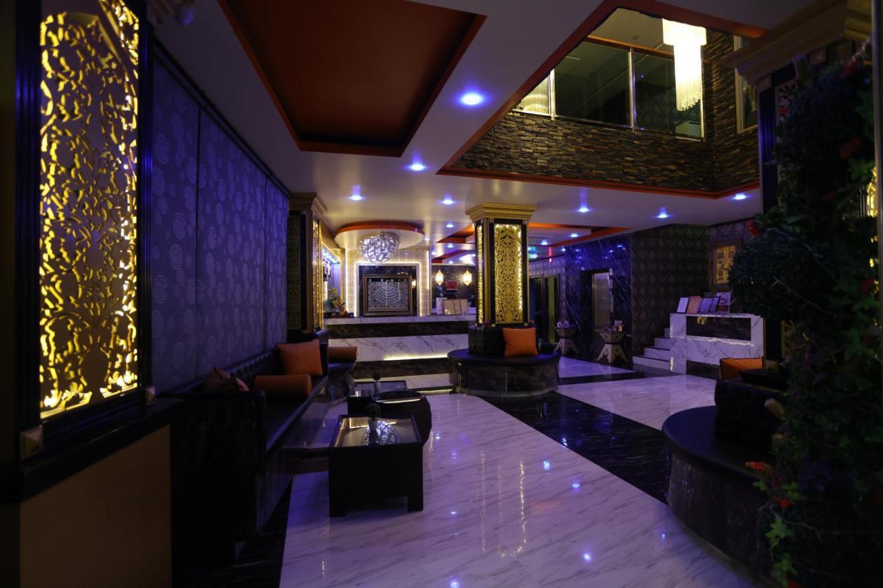 Bab Alhara Hotel Patong Exterior foto